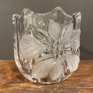 Vintage Mikasa Crystal Votive Candle Holder in Festive Poinsettia Pattern, Tealight Holder, 1980s
