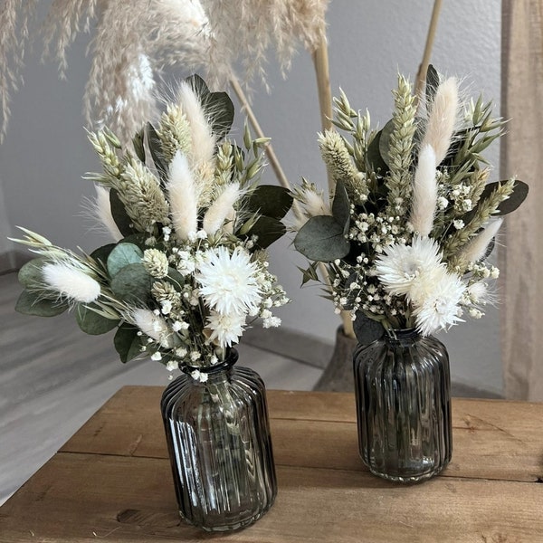 Trockenblumenstrauß mit Vase grau Hochzeit Tischdeko Strauß mit Eukalyptus greenery
