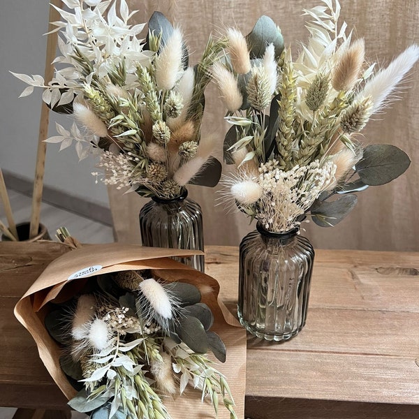 Trockenblumen mit Vase grau Hochzeit Tischdeko Strauß mit Eukalyptus greenery