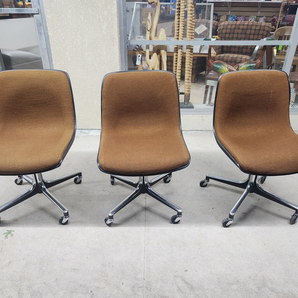 Steelcase 1705 chairs