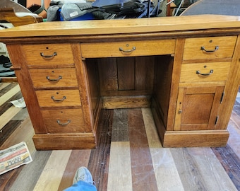 Vintage Schreibtisch aus Eiche