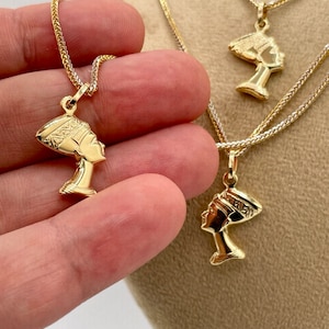 18k Gold Nefertiti - Etsy