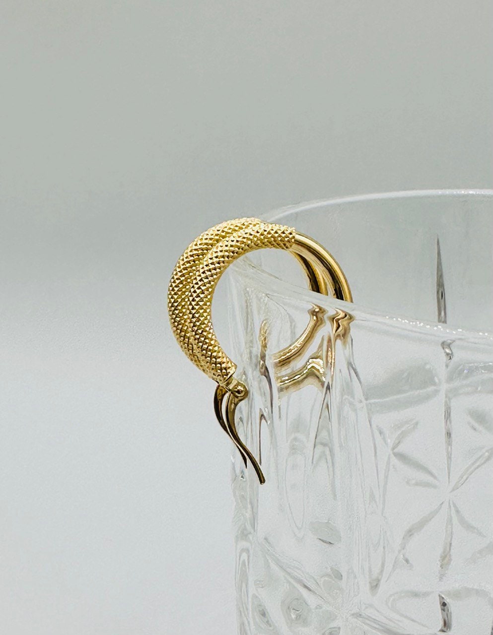 18K Real Gold Chunky Hoop Earrings: Polished Thick Hoops, 21mm