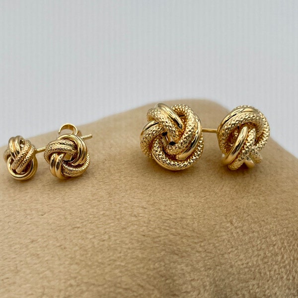 18k Gold Love Knot Stud Earrings with Engraved Details, Handmade Jewelry Gift, love knot ,real 18k gold , For mum , Birthday Gift .