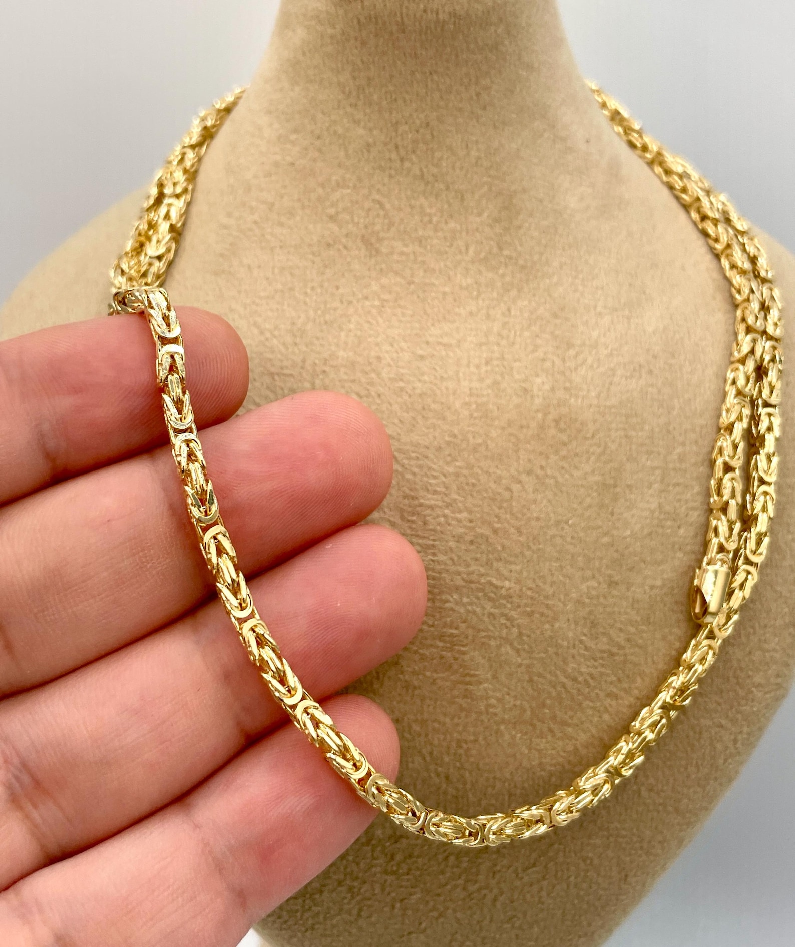 14K Solid Gold Byzantine Chain Necklace: 3mm Diamond-cut Design - Etsy