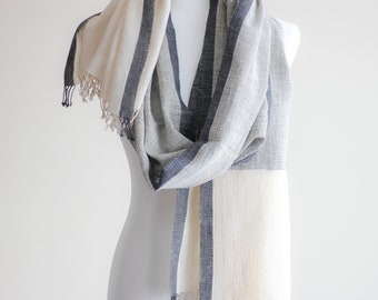 Handwoven Kala Cotton Scarf with Tassels – Organic Cream-Gray Wrap