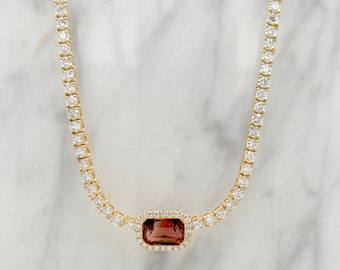 Colar de tênis com turmalina rosa: diamante CVD, ouro 14K, joia elegante e marcante