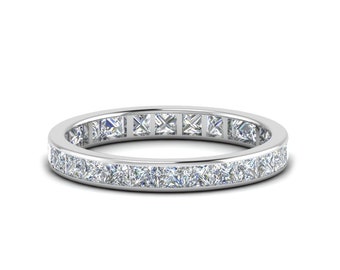 Aliança Eternity de Platina e Diamante: Anel de Promessa com Corte Quadrado de 2,10ct