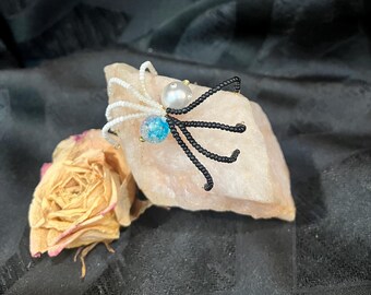 Small Beaded Spider - White and Black - Bendable