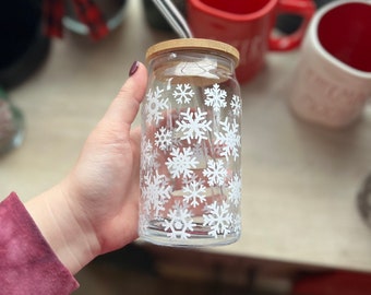 16oz Beer Can Glass - Snowflakes