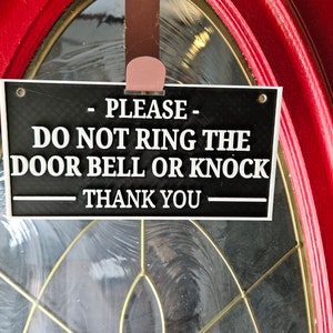 Do Not Disturb Sign, Do Not Knock Sign, Do not Ring Doorbell, Front Door Sign, Front Door Don&#39;t Disturb Warning Sign