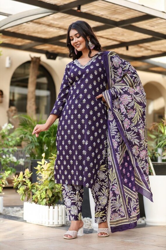 Blue Floral Printed Kurta Set With Dupatta, Indian Ethnic Suit