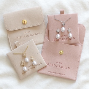 Brautjungfernschmuck, 18 Karat vergoldete Perlenohrringe für die Brautjungfer, Schmuck für die Trauzeugin, Brautgeschenkset, Halskette, Schmuckbeutel für die Brautjungfer