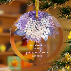 Mom Grandma Ornament New Grandma Gift Personalized Grandma Christmas Ornament Promoted Floral New Baby Announcement Pregnancy Announcement