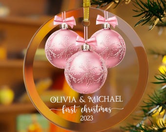 ピンクのファーストクリスマスオーナメントギフト 新婚カップル Mr