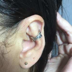 Piercing falso para orejas grandes