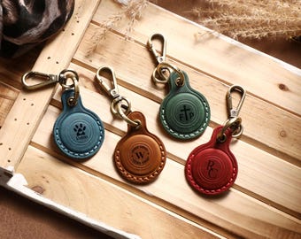Engraved Apple Airtag Case, Leather Keychain Holder, Personalized AirTag Holder, Dog Airtag, Custom Keychain Leather Case, Office Gifts
