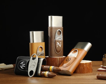 Personalized Cigar Case With Cutter, Engraved Cigar case, Groomsmen Gift, Cigar Holder, Gift for Him, Father's Day Gifts, Personalized Gift