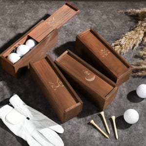 Wooden Gift Set,Golf Gift Set with Golf Balls,Personalized Groomsmen Gifts Box,Golf Gifts for Men,Best Dad by Par,Custom Wooden Keepsake Box