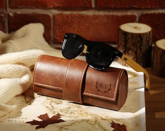 Personalized Mens Glasses Case, Leather Sunglasses Case Eyeglasses Case, Groomsmen Gift,Wedding Party Gifts,Vintage Glasses Case for Him Her