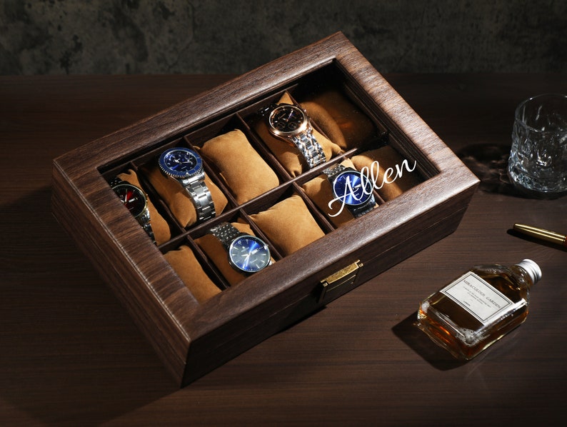 Boîte à montres personnalisée en cuir synthétique polyuréthane marron pour 6 montres à 10 fentes, rangement pour montres, cadeau pour mari, cadeau pour père, cadeau pour homme, prénom personnalisé image 6