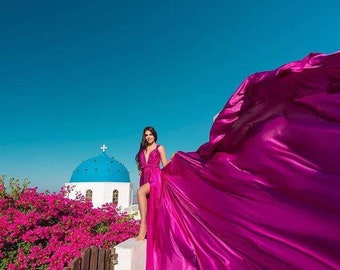 Lange vliegende jurk | Vliegende jurk voor fotoshoot| Lange sleepjurk | Fotoshoot Jurk | Zwierige jurk | Satijnen jurk | Santorini vliegende jurk