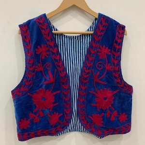 Gilet da donna, nero, vintage, gilet da donna, indiano, etnico, gilet, boho, ricamato, Suzani, boho, velluto, pantera blu velluto