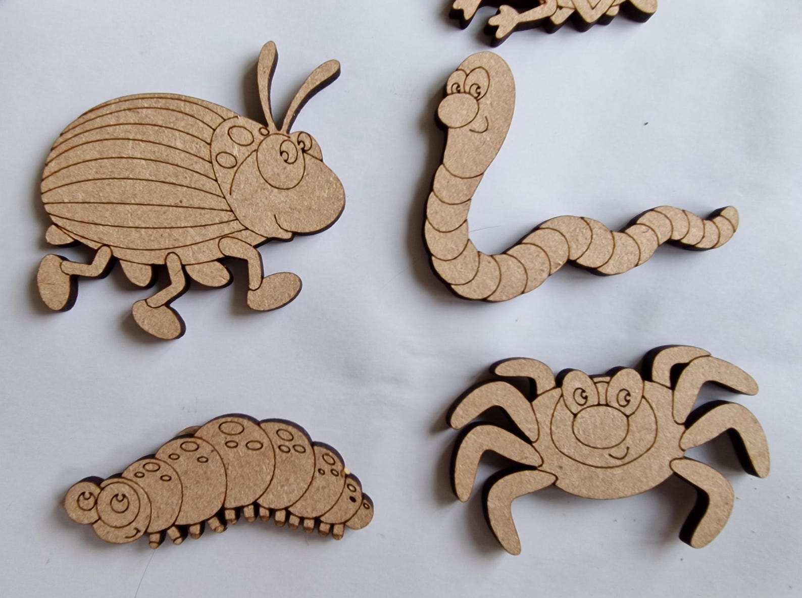 16x Friendly Insect Bugs Laser Cut MDF Craft Shapes Wooden ...