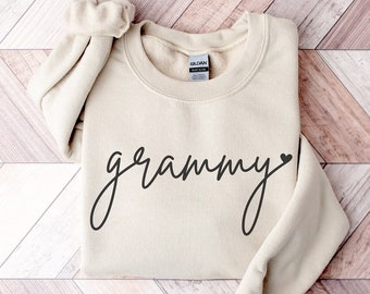 Grammy Sweatshirt, Grammy Shirt, Gift for Grammy, Christmas Gift for Grammy, Gift for Grammy to be, Pregnancy Announcement, Grandma Gift