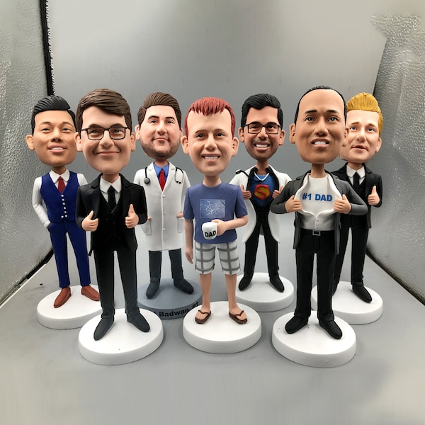 Customized Six Brothers bobbleheads, unique souvenir gifts for coworkers, friends, bosses, customized six bobblehead souvenirs