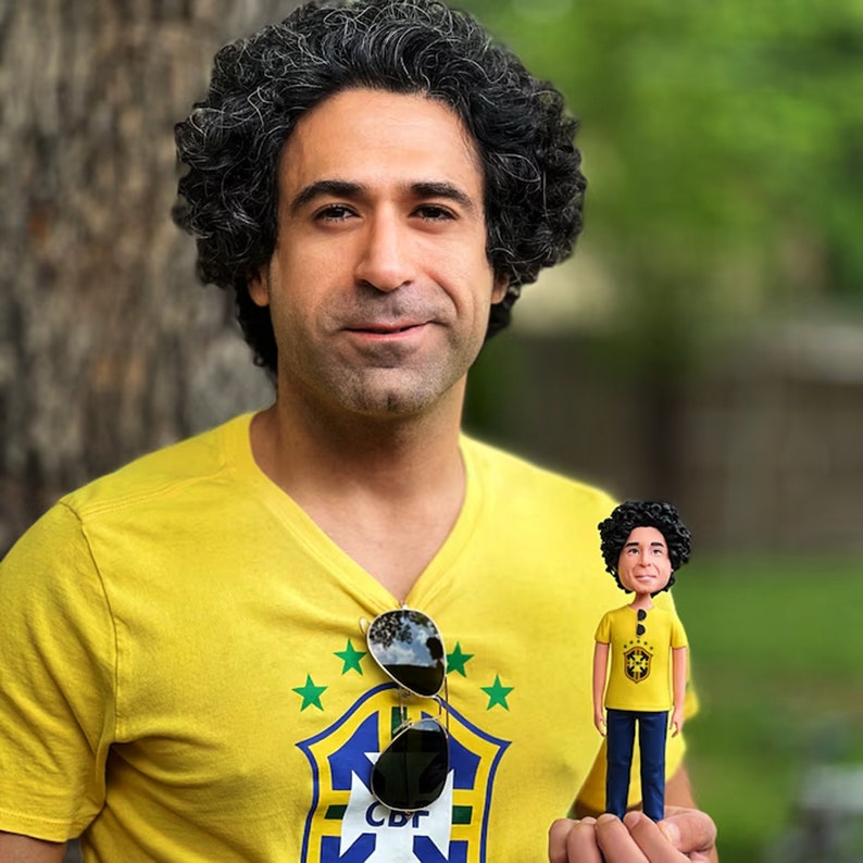Custom Exploding Head Bobblehead: Personalized Polymer Clay Figurine image 1
