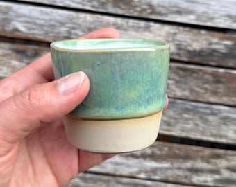 Tazzina da espresso - realizzata a mano - lavabile in lavastoviglie - pezzo unico - Islanda Verde