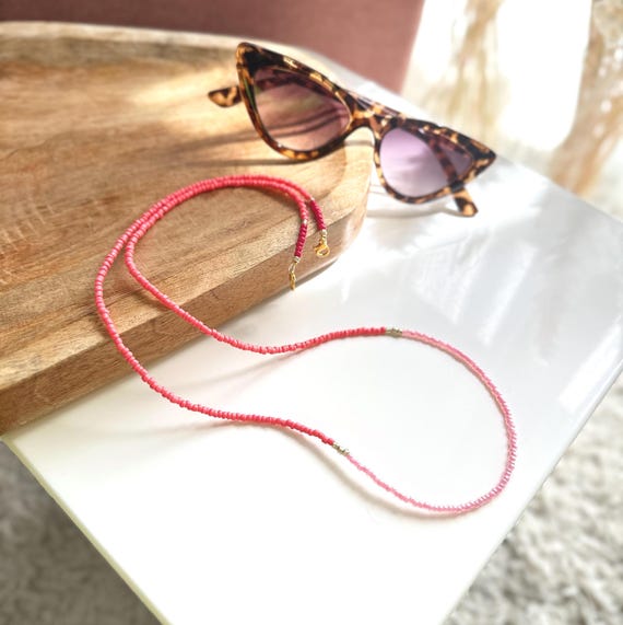 Pink glasses chain