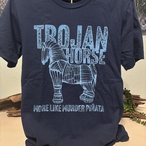 Trojan Horse Murder Piñata T-Shirt – History Teacher Gift image 2