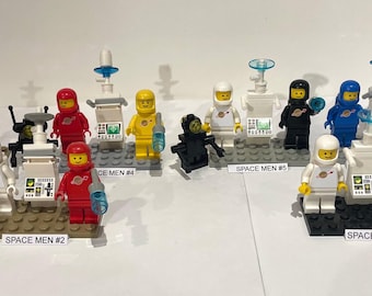 LEGO Mini-figures Spacemen Classic with Droid (Revised 9/8/25)