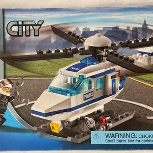 LEGO Pair of Police Helicopter Sets 7741 & 30226 image 6