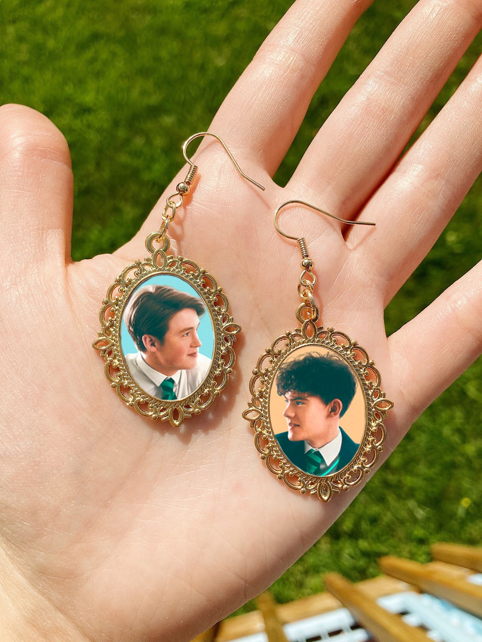 Heartstopper portrait earrings