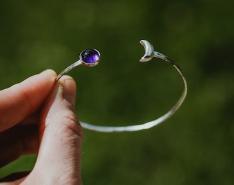 Silver Handmade bracelet With Crescend Moon and Amethyst, Open 925 Silver Armband