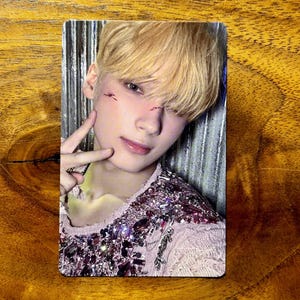 Hueningkai Gravity Photocard