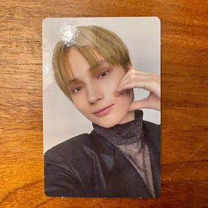 TXT Hueningkai Act: cartolina fotografica speciale di domani