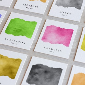 Aquarell Farb-Karteikarten in Maori und Englisch, Set von 12 Instant PNG Download, Montessori Karteikarten, Lernmittel und Lernmittel