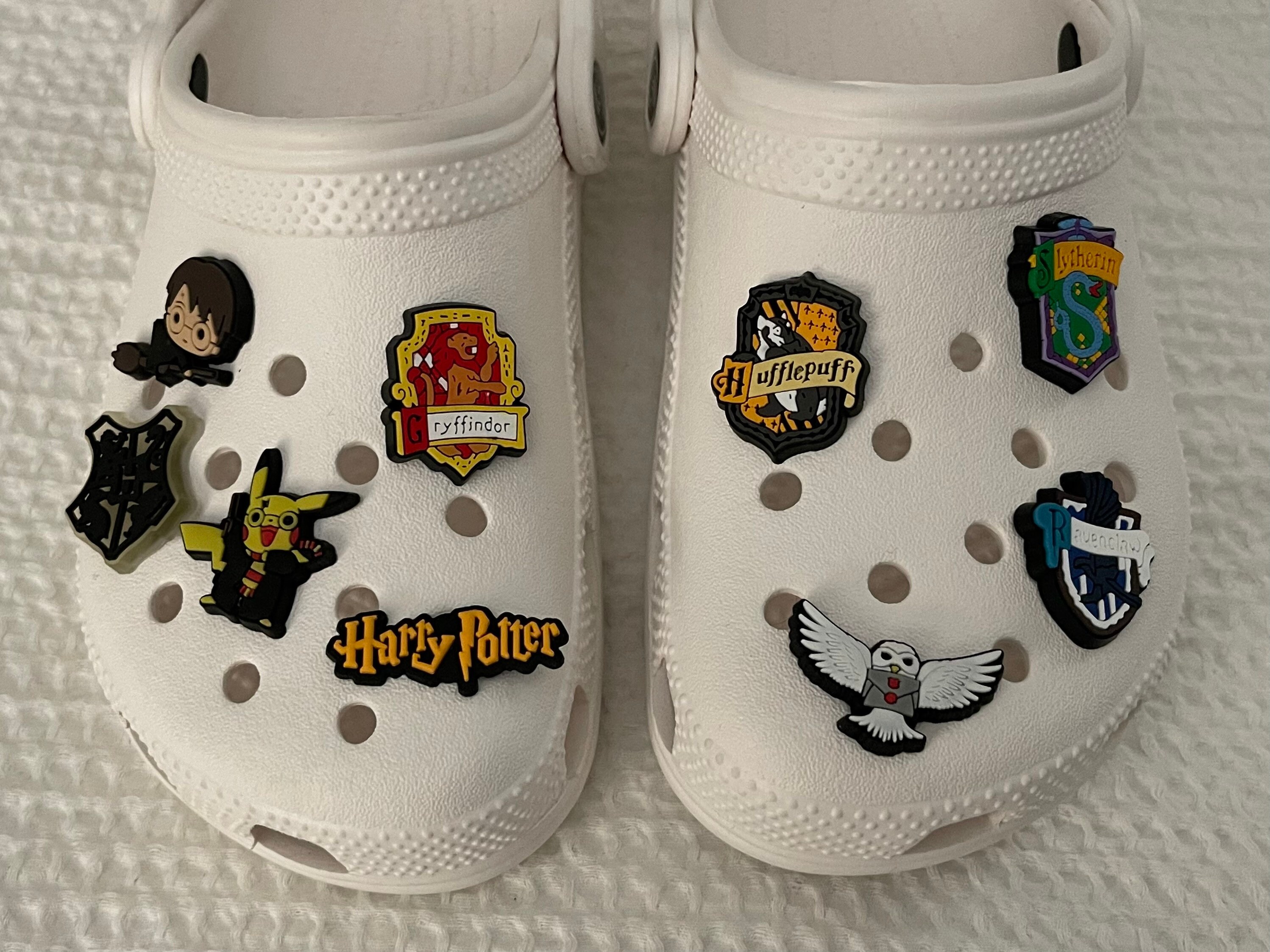 11 HARRY POTTER jibbitz crocs cartoon wrist loom band shoe charms cake  toppers £2.40 - PicClick UK