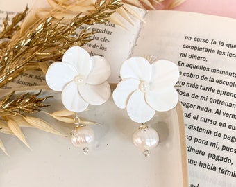 Elegant flower earrings with convertible pearl drops for weddings, Bridal flower dangle earrings silver, Porcelain flower earrings for bride