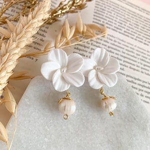 Elegant flower earrings with convertible pearl drops for weddings, Bridal flower dangle earrings silver, Porcelain flower earrings for bride