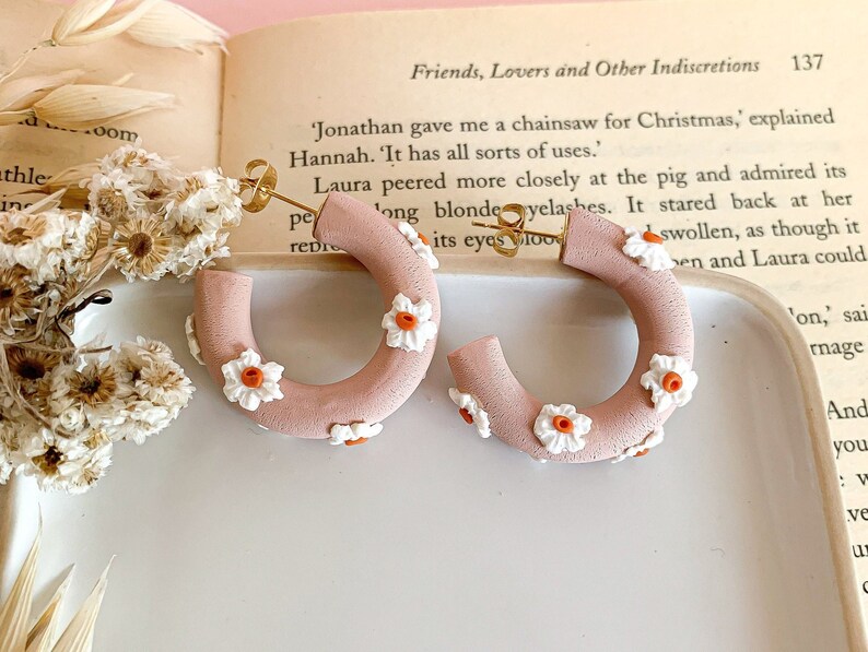 Clay hoop earrings with flowers, Custom polymer clay earrings, Handmade floral hoops, hoop pastel earrings, Floral jewelry Gift for friends image 1