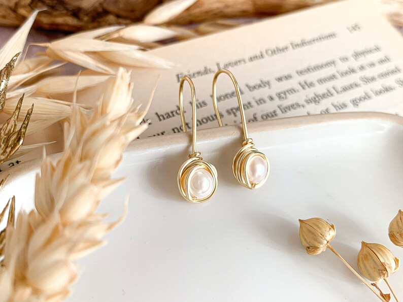 Freshwater pearl dangle earrings for bridesmaids, Gold plated earrings with pearl, Maid of honor gift from bride jewelry, be my bridesmaid image 3