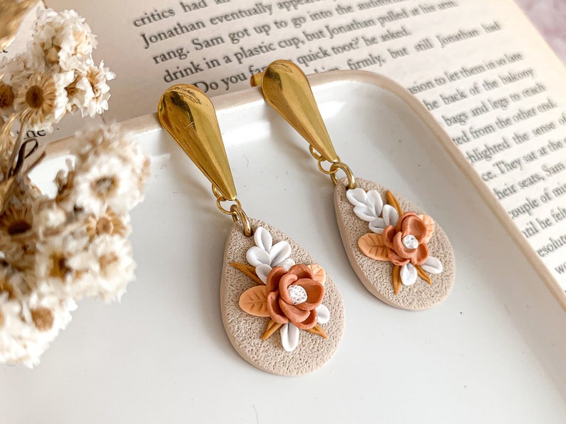 Fall floral clay earrings, Peach polymer clay earrings, Handmade artsy earrings, Autumn collection jewelry for her image 2