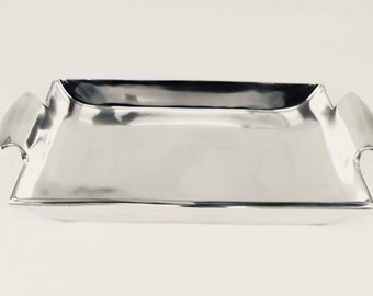 Beautiful tray made of solid metal in finished in Silver,  Size 18''x10''/45x25cmcm