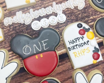 Mickey Themed Cookies, Minnie Themed Cookies,  Mickey Themed Party Favors, Birthday Cookies, Mickey Themed Birthday, Party Favors