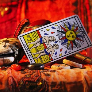 El mismo día Una Carta Lectura del Tarot